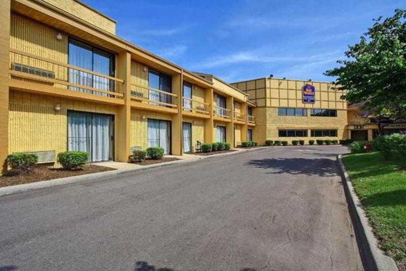 Days Inn & Suites By Wyndham Madison Heights Mi Eksteriør bilde